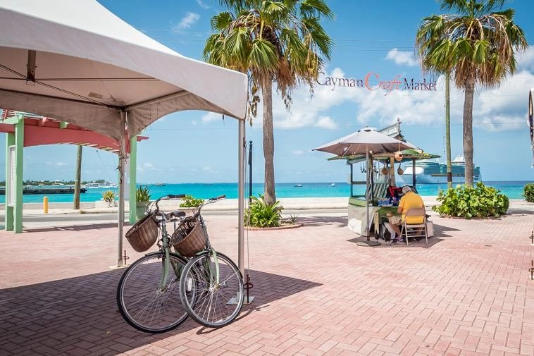 Explore Authentic Caymanian Crafts & Culture